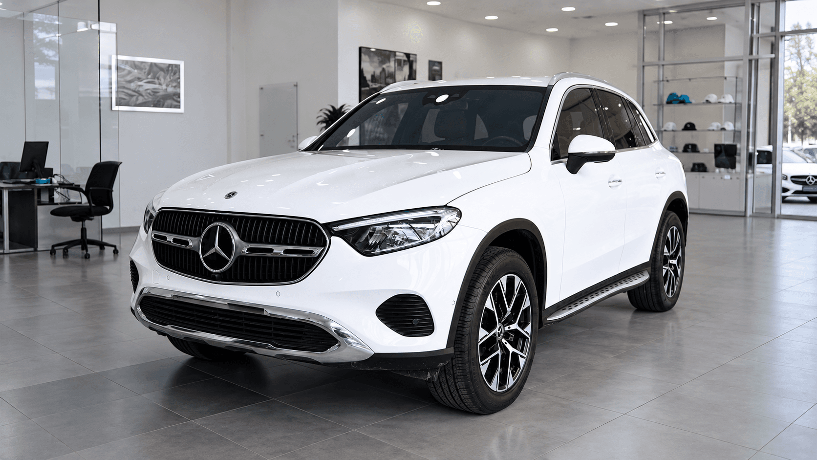 Mercedes-Benz GLA 200 LINE